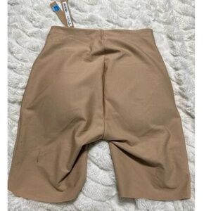 Skims | Butt Enhancing Padded Shorts - Size XS